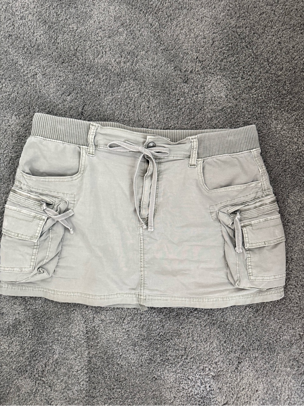 American Eagle Women's Cargo Mini Skirt in Light Sage Green